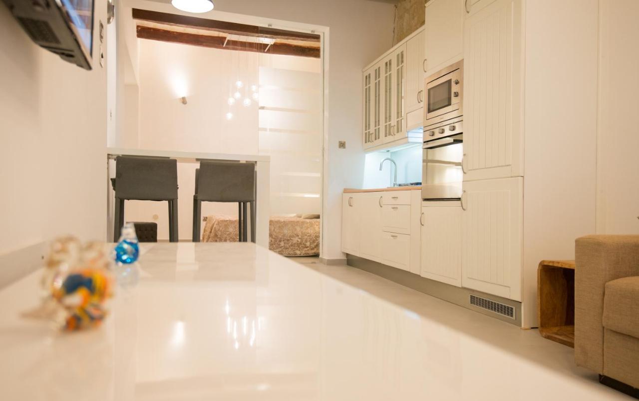 Valletta Most Central Studio Apartment 16Th-Century Building Ngoại thất bức ảnh